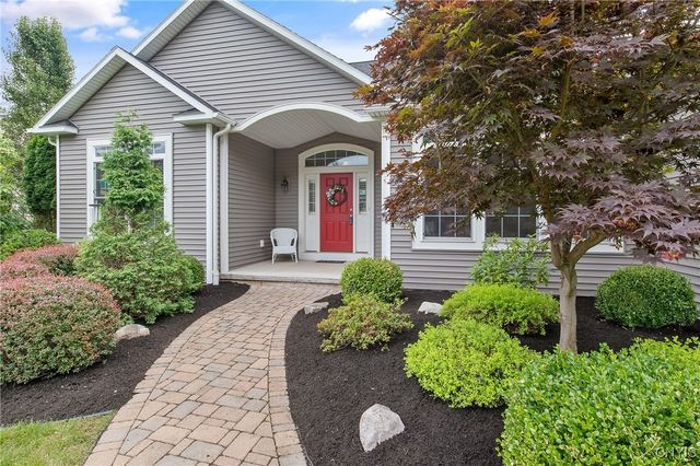8519 Newbury Place, Clay, NY 13041