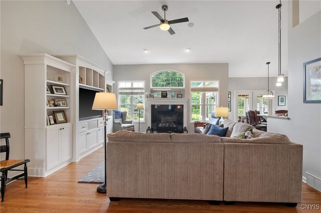 8519 Newbury Place, Clay, NY 13041