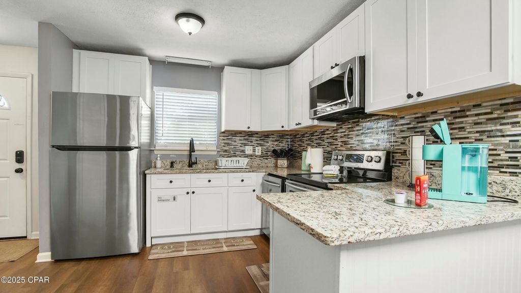 Image 10 of property listing at 628 W Caladium Circle A, Panama City Beach, FL 32413