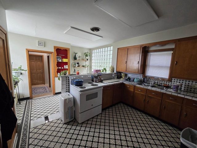 747 Parker Avenue, Beloit, WI 53511