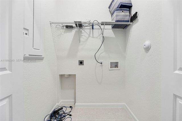 2361 NW 125th St, Miami, FL 33167