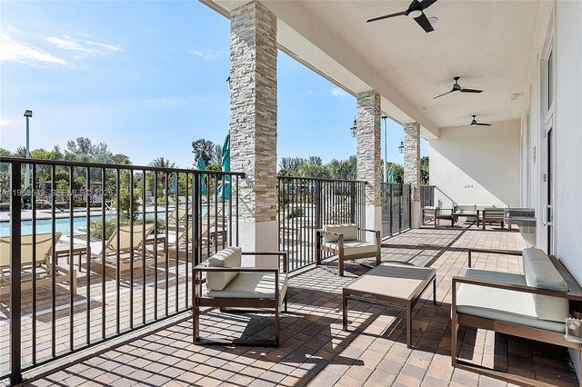 2361 NW 125th St, Miami, FL 33167