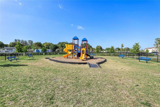 2361 NW 125th St, Miami, FL 33167