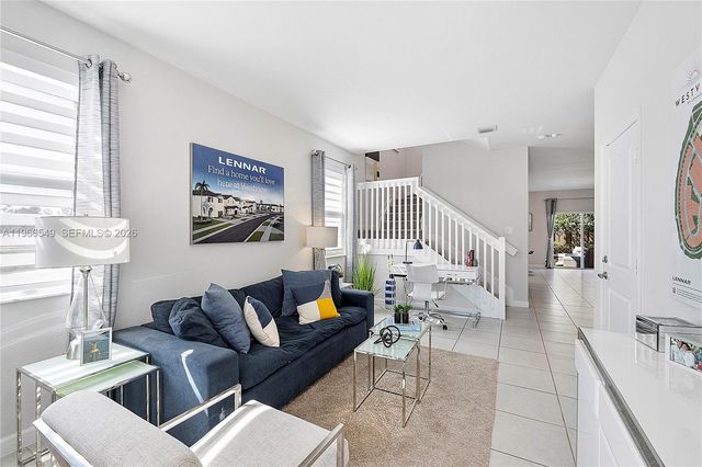 2361 NW 125th St, Miami, FL 33167