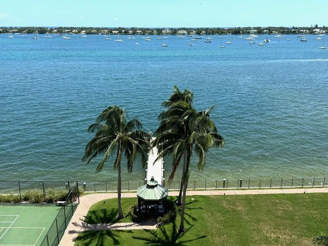 5200 N Flagler Drive 803, West Palm Beach, FL 33407