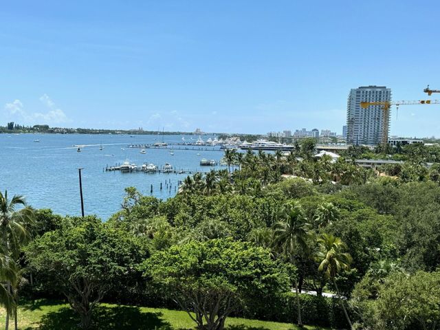 5200 N Flagler Drive 803, West Palm Beach, FL 33407