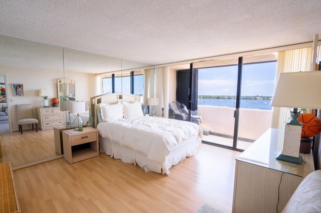 5200 N Flagler Drive 803, West Palm Beach, FL 33407