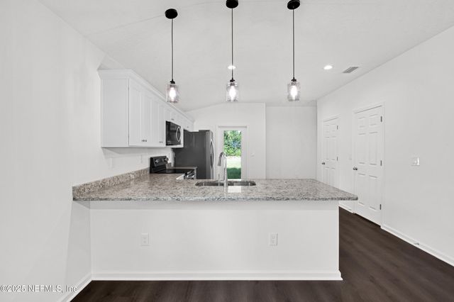 1413 CLEVELAND AVE Avenue, Palatka, FL 32177