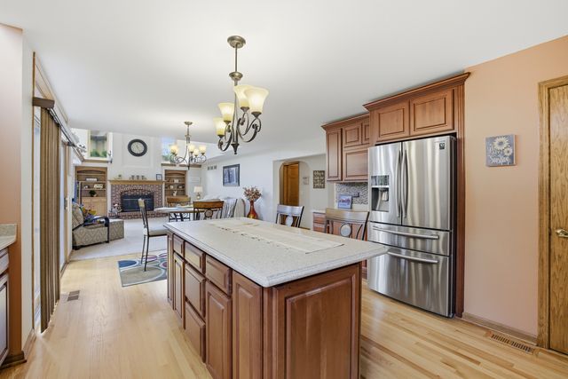 1399 Medinah Drive, Itasca, IL 60143