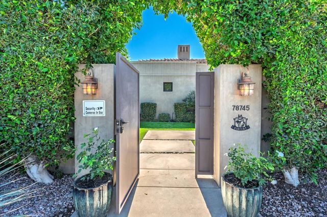 78745 Avenue La Jarita, La Quinta, CA 92253