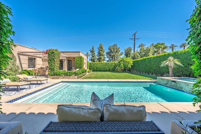78745 Avenue La Jarita, La Quinta, CA 92253