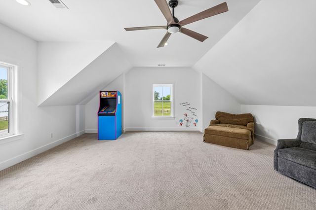 324 Crescent Rd, Murfreesboro, TN 37128