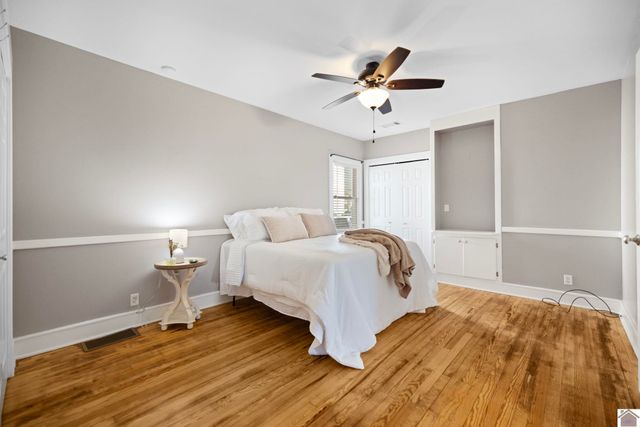 310 S 6th Street, Murray, KY 42071