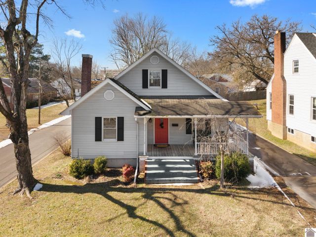 310 S 6th Street, Murray, KY 42071