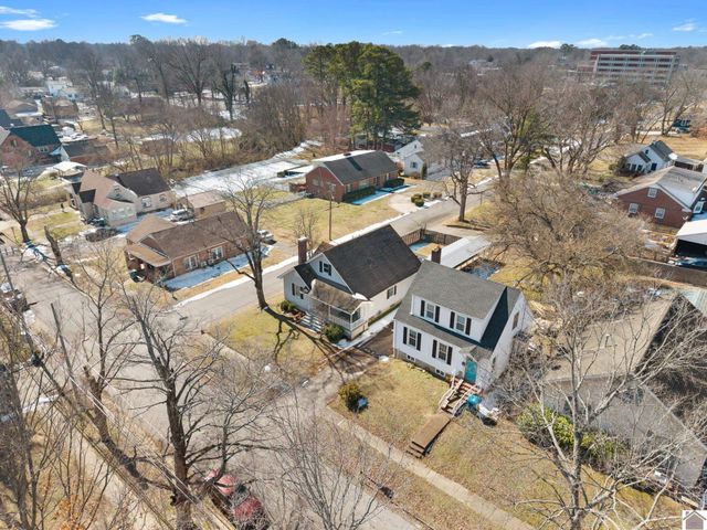 310 S 6th Street, Murray, KY 42071