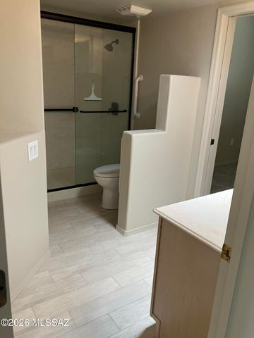 1044 W Camino Del Desierto, Green Valley, AZ 85614