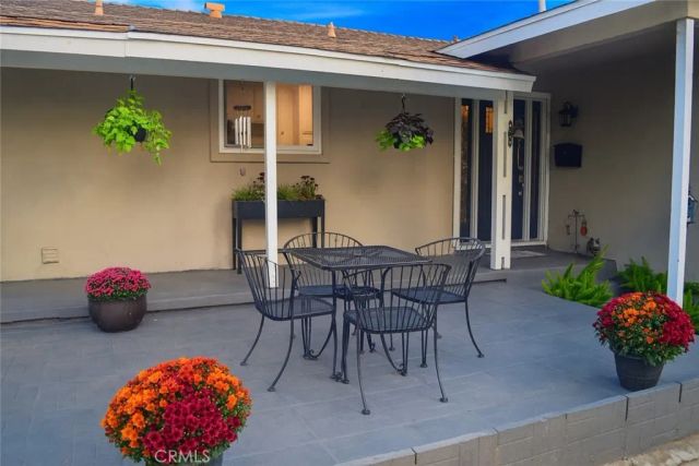 8410 Beckford, Northridge, CA 91324