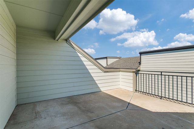 4316 Hartford Street 22, Dallas, TX 75219