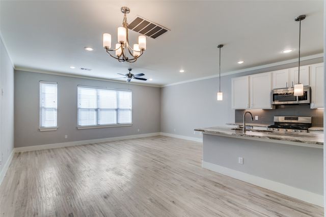 4316 Hartford Street 22, Dallas, TX 75219