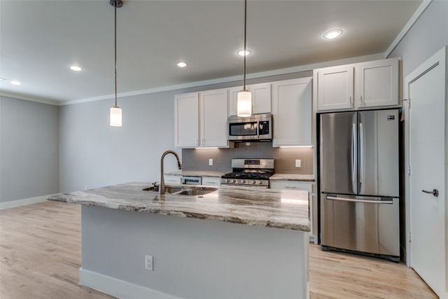 4316 Hartford Street 22, Dallas, TX 75219