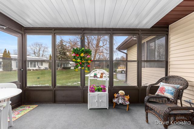 5064 Green Meadow Road, Kalamazoo, MI 49009