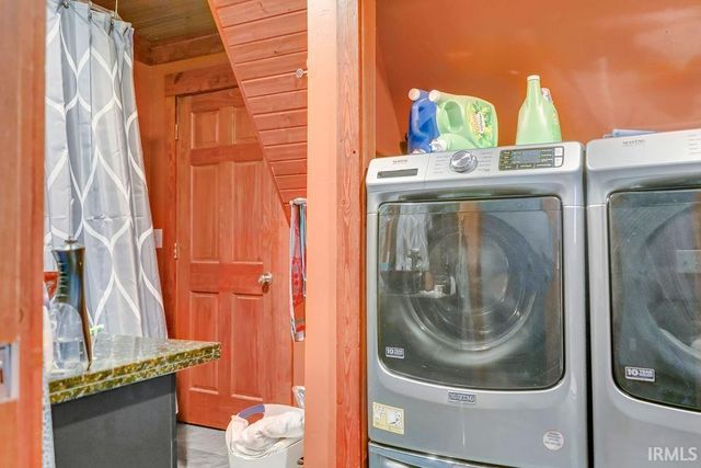 7318 N Red Hill Road, Ellettsville, IN 47429