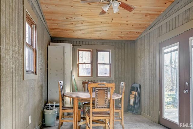 7318 N Red Hill Road, Ellettsville, IN 47429