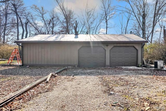 7318 N Red Hill Road, Ellettsville, IN 47429