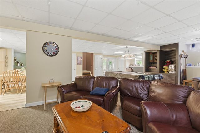 304 Gauthier Drive, Woonsocket, RI 02895