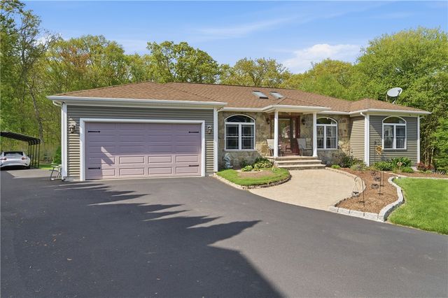 304 Gauthier Drive, Woonsocket, RI 02895