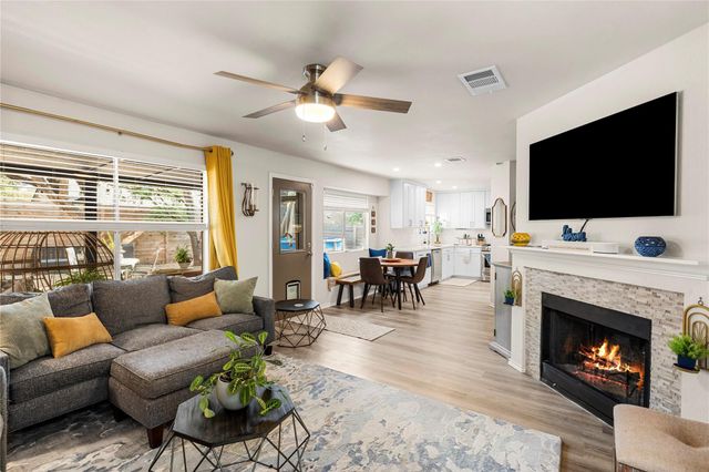 806 Tensley TRL, Austin, TX 78748