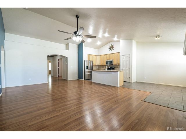 1137 S Coolidge Cir, Aurora, CO 80018