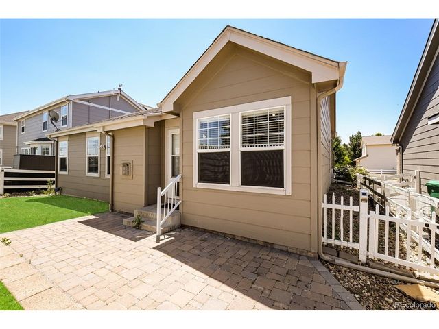1137 S Coolidge Cir, Aurora, CO 80018