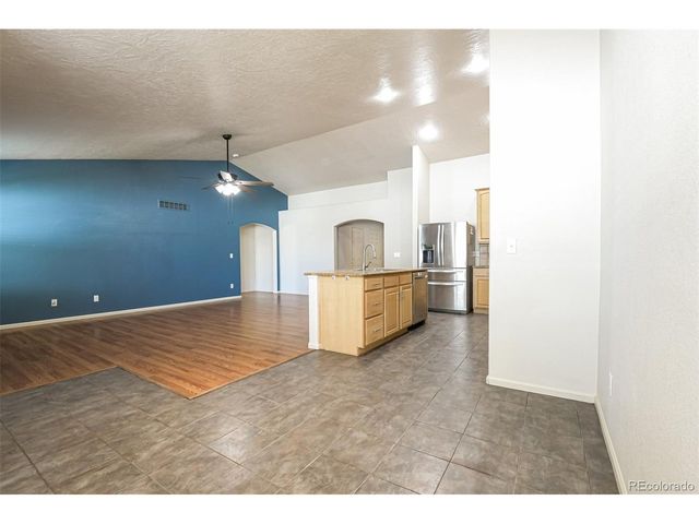 1137 S Coolidge Cir, Aurora, CO 80018
