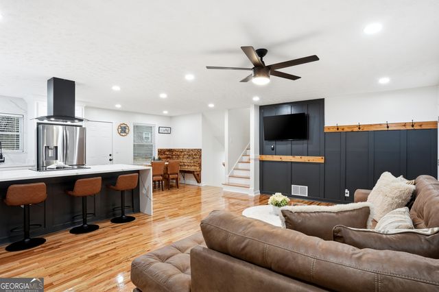 612 Mincey Woods Court, Stone Mountain, GA 30087