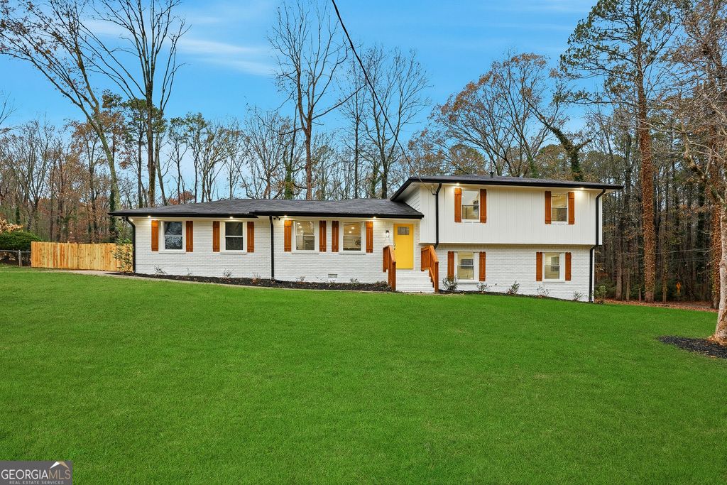 612 Mincey Woods Court, Stone Mountain, GA 30087