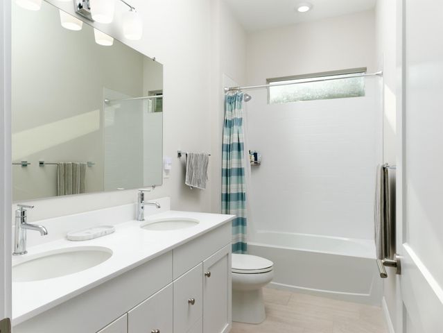 12144 Waterstone Circle, Palm Beach Gardens, FL 33412