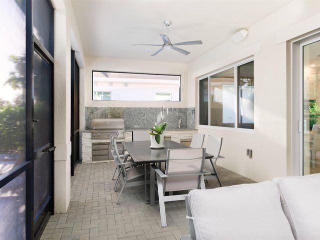 12144 Waterstone Circle, Palm Beach Gardens, FL 33412