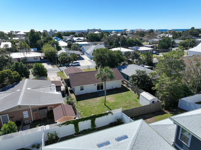 21810 Marlin Avenue, Panama City Beach, FL 32413