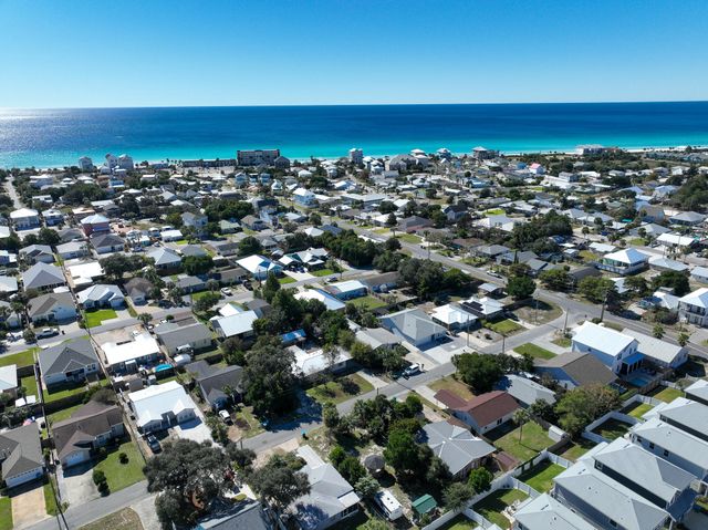 21810 Marlin Avenue, Panama City Beach, FL 32413