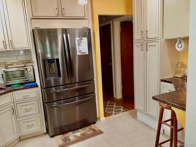 13420 242nd Street, Rosedale, NY 11422