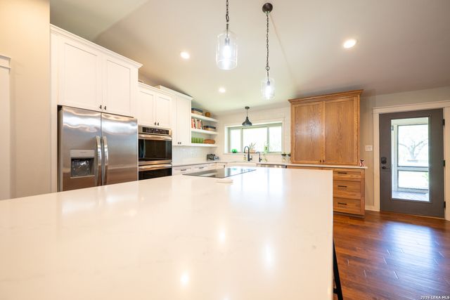 580 Fm 1332, Jourdanton, TX 78026