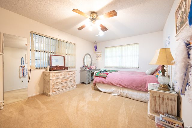 580 Fm 1332, Jourdanton, TX 78026