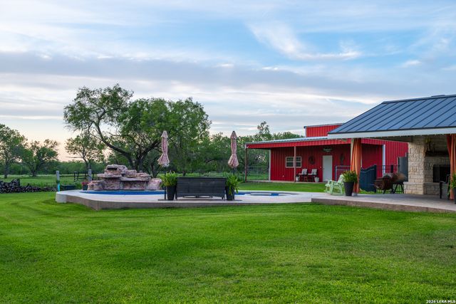 580 Fm 1332, Jourdanton, TX 78026