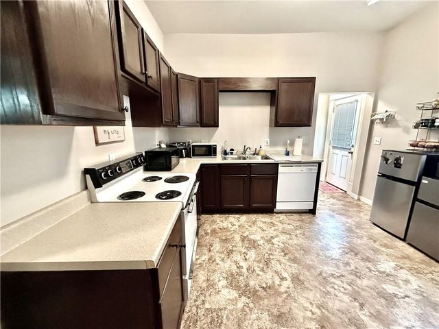 421 S Main Street, Maryville, MO 64468