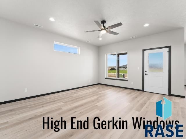 1230 N Titan St Street, Tea, SD 57064