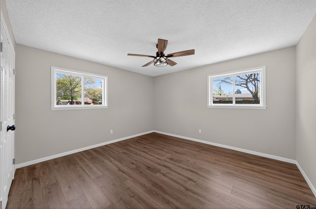 203 W TENA, Jacksonville, TX 75766