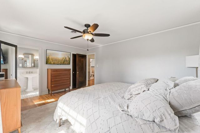 704 E Minnehaha Parkway, Minneapolis, MN 55417