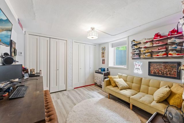704 E Minnehaha Parkway, Minneapolis, MN 55417