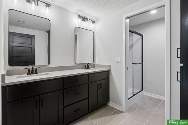 5606 N 198th Street, Elkhorn, NE 68022